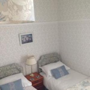 Twin Room Ensuite Room 3